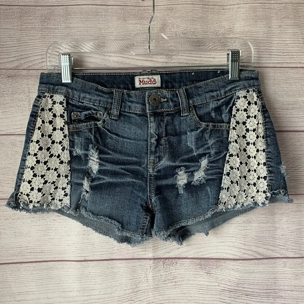 Mudd Juniors Distressed Jean Cutoff Shorts Crochet Lace Side Panels Y2K Size 7
